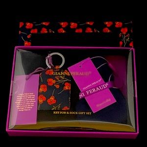 GIANNI FERAUD Liberty Key Fob & Sock Gift Set